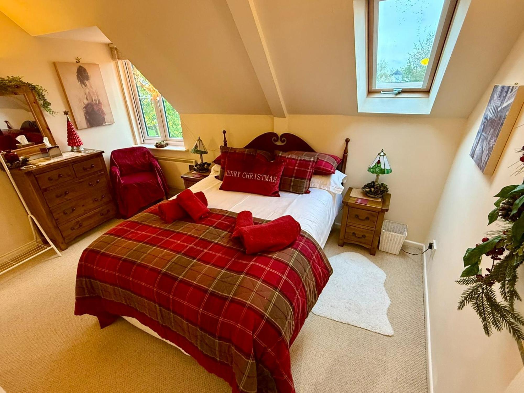Luxury Kingfisher Lodge, Isis Lake, Within The Cotswold Waterpark Cirencester Zewnętrze zdjęcie