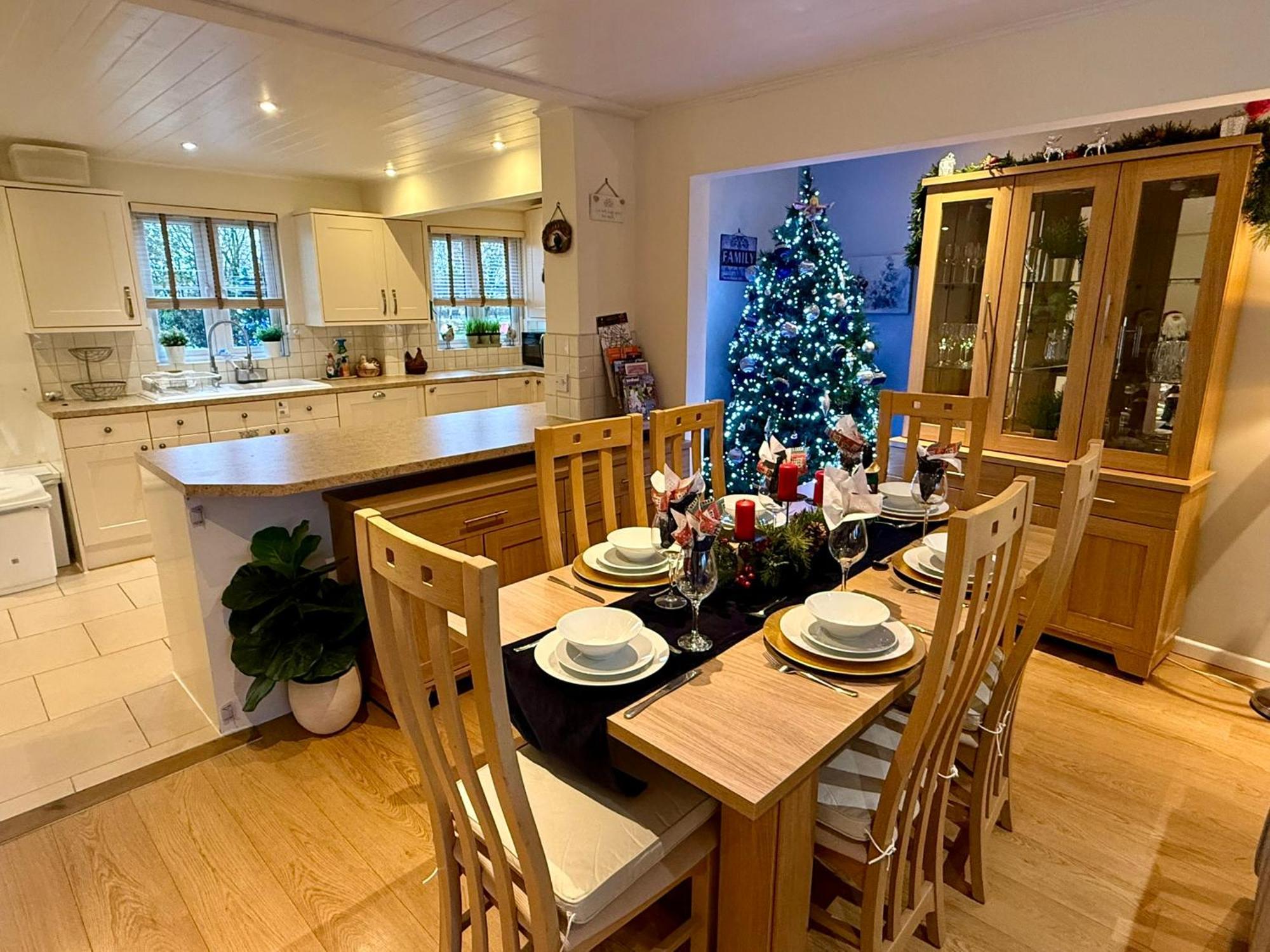 Luxury Kingfisher Lodge, Isis Lake, Within The Cotswold Waterpark Cirencester Zewnętrze zdjęcie