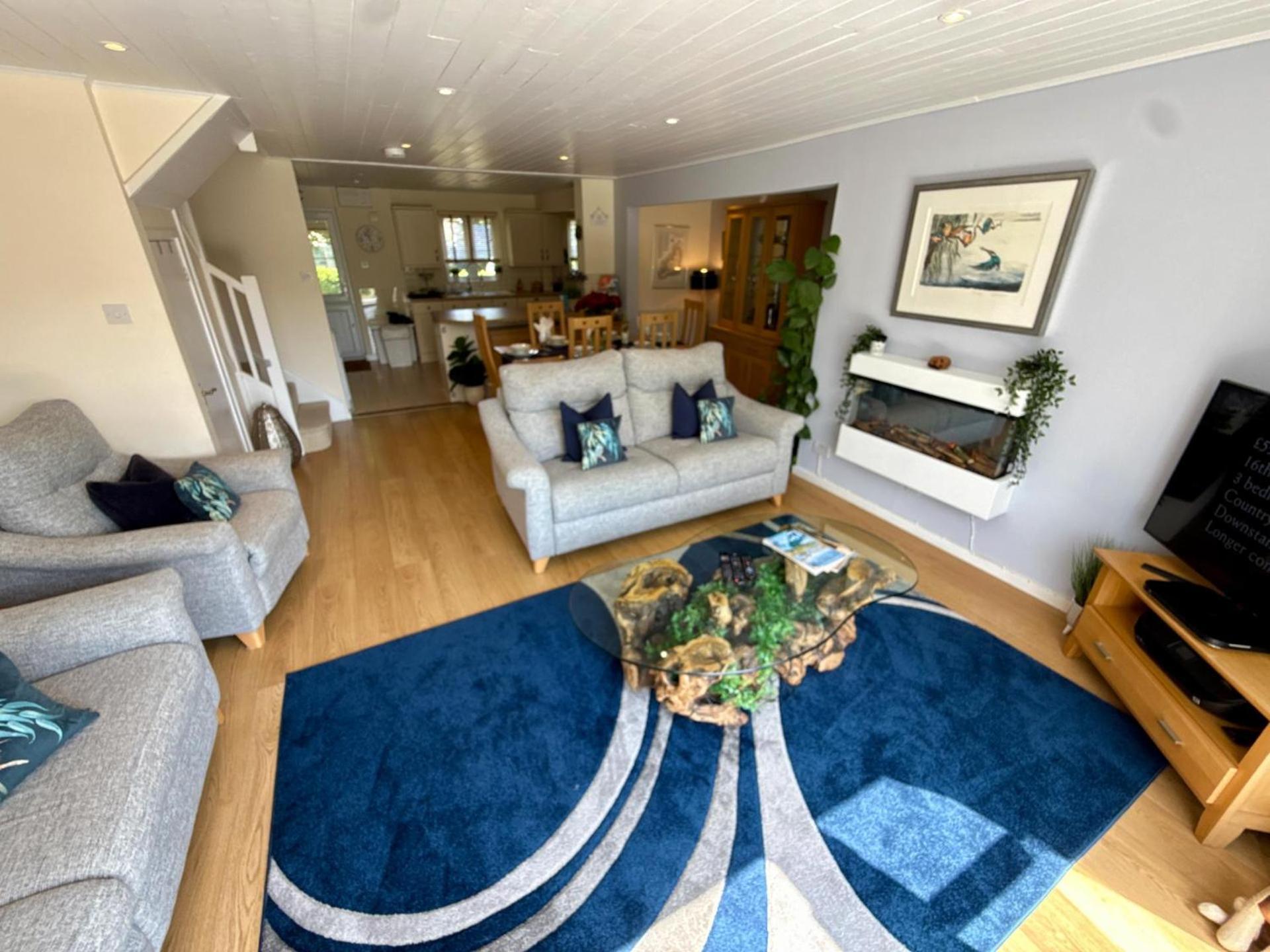 Luxury Kingfisher Lodge, Isis Lake, Within The Cotswold Waterpark Cirencester Zewnętrze zdjęcie