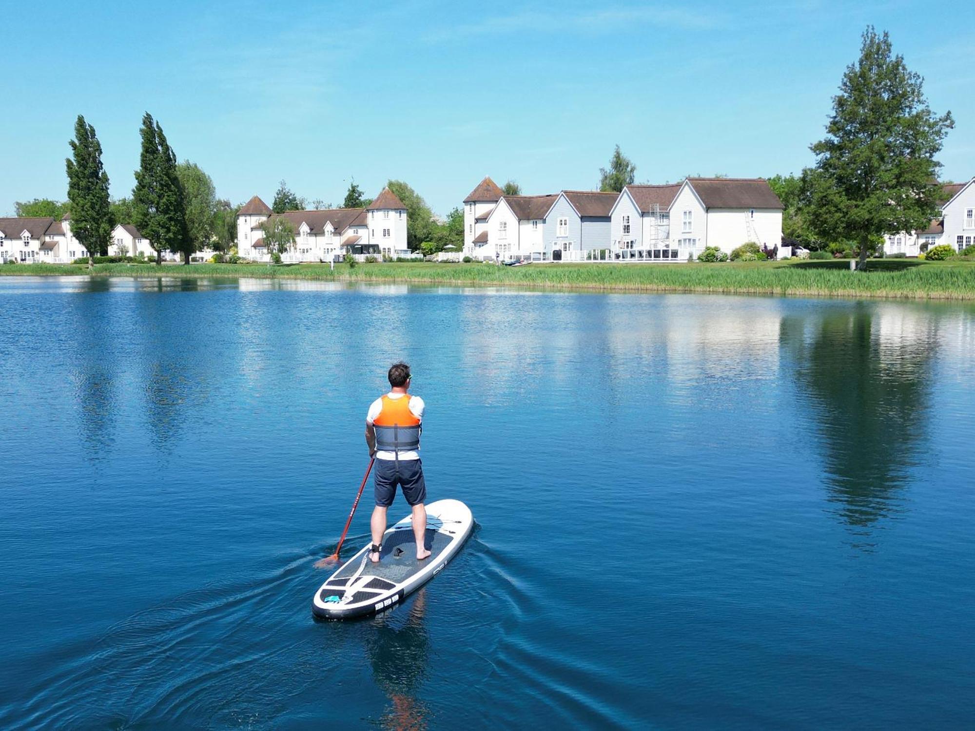 Luxury Kingfisher Lodge, Isis Lake, Within The Cotswold Waterpark Cirencester Zewnętrze zdjęcie